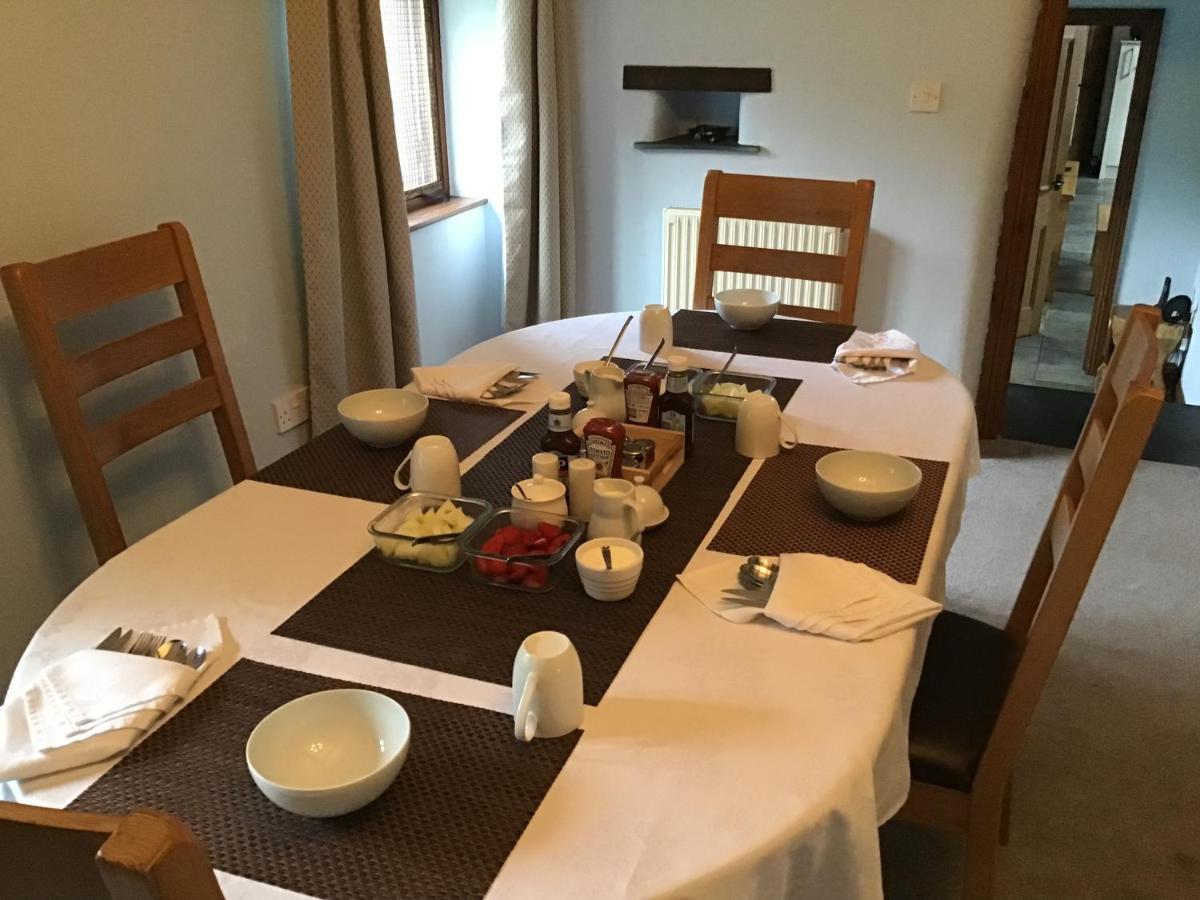 Owletts Barn B&B Bodmin Extérieur photo